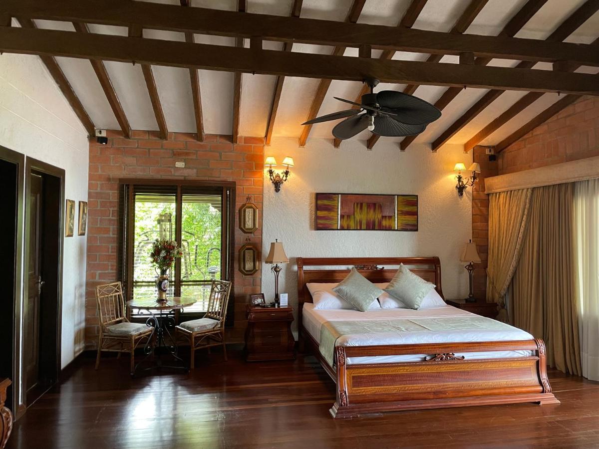 Finca Hotel Villa Camila Copacabana Exterior photo