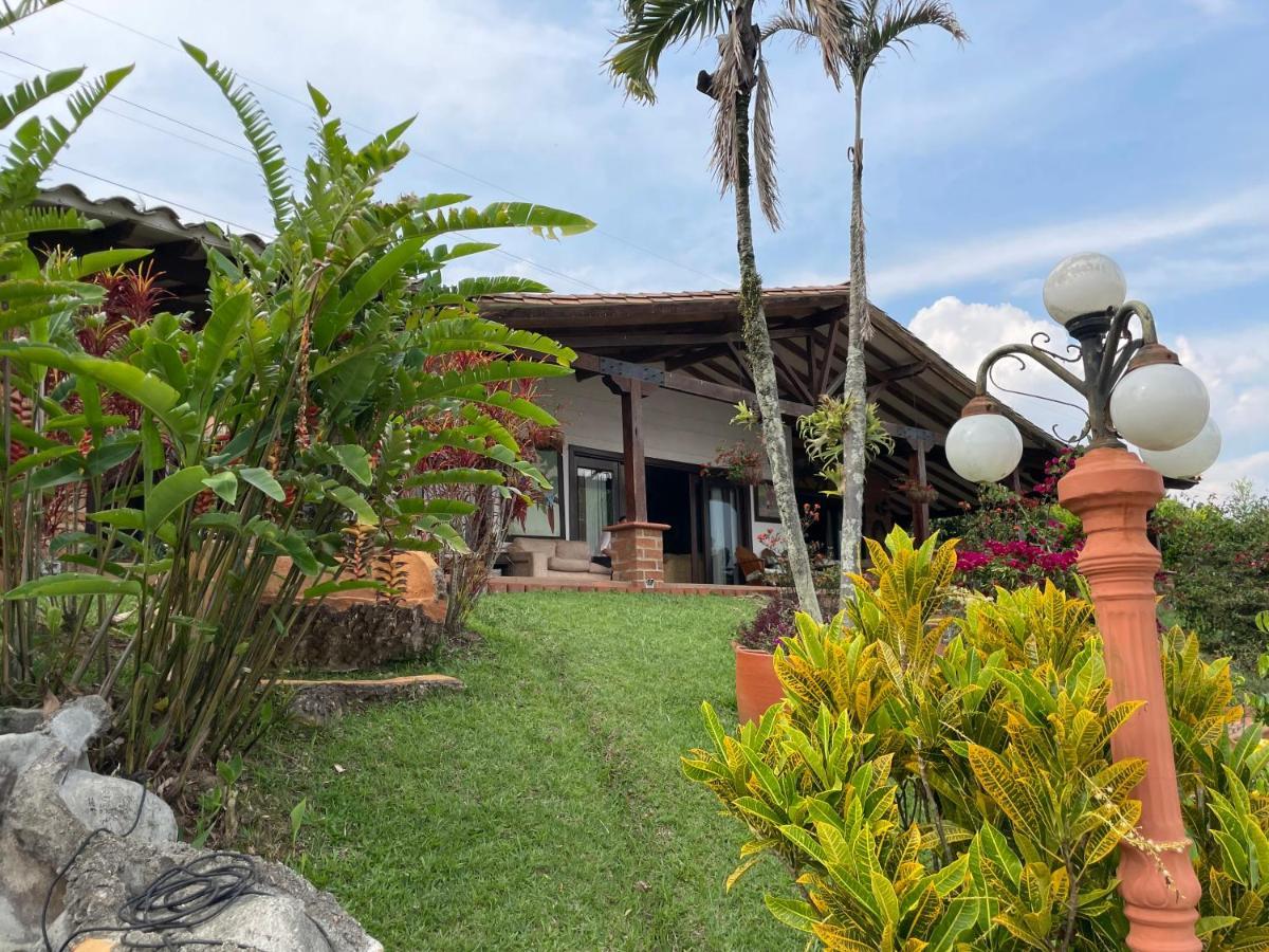 Finca Hotel Villa Camila Copacabana Exterior photo