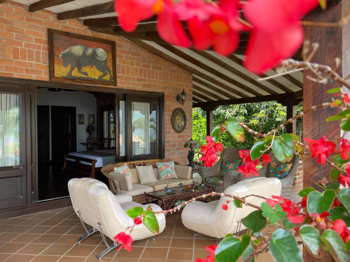 Finca Hotel Villa Camila Copacabana Exterior photo