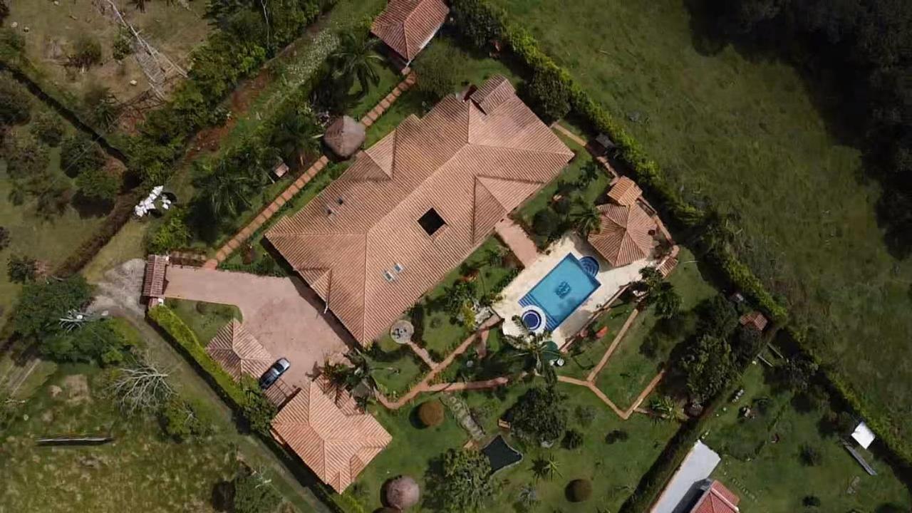 Finca Hotel Villa Camila Copacabana Exterior photo